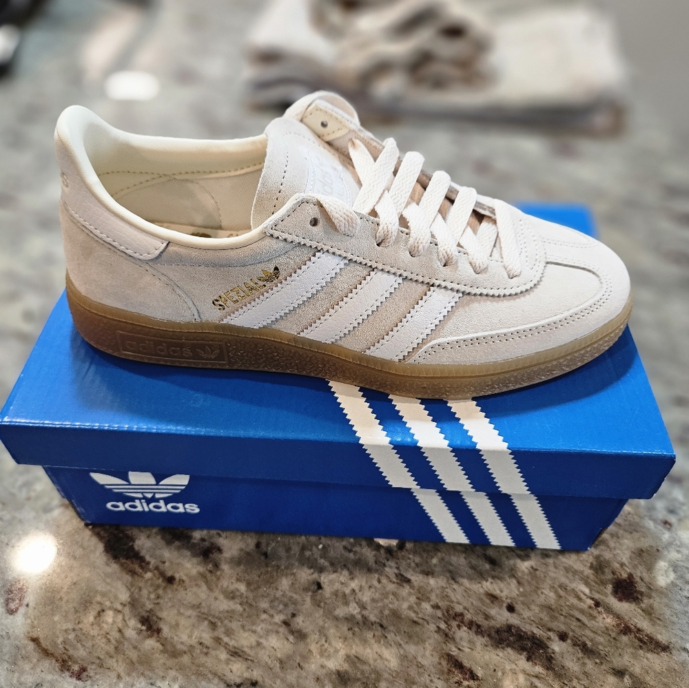 Adidas Beige Sneakers